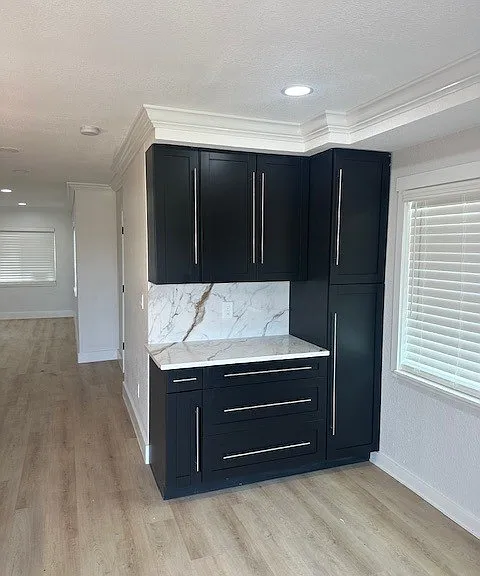 2943 W Beach St — Photo 5