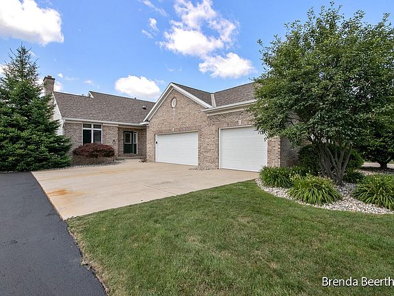2nd image of 4011 Del Mar Village Ct SW