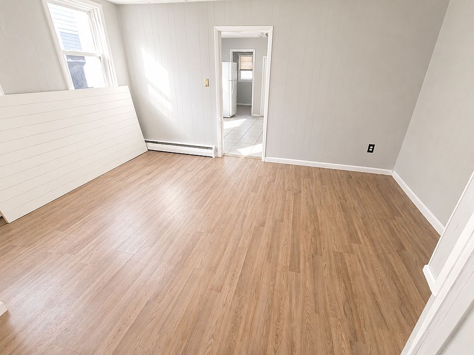 1st image of 50 Cortland St #2L