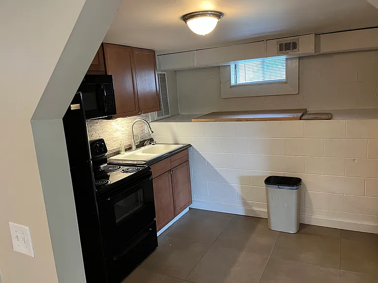 313 Rachel Rd — Photo 24