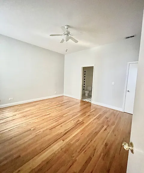 1459 N Milwaukee Ave — Photo 9