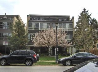 2730 Central St APT 2C, Evanston, IL 60201
