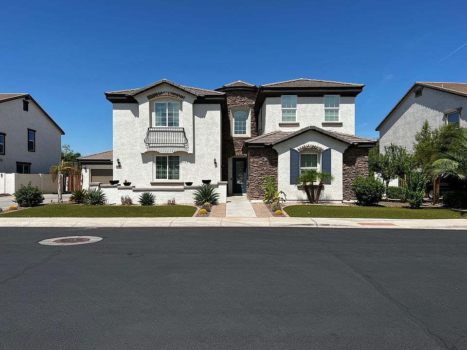1st image of 4682 S Onyx Dr