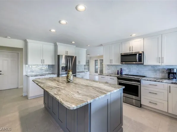 9730 Cypress Lake Dr, Fort Myers, FL 33919