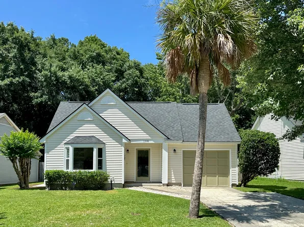 108 Alston Cir, Goose Creek, SC 29445