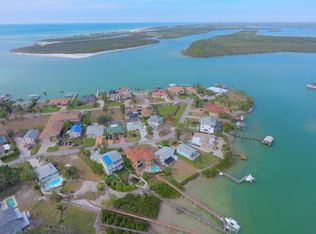 94 Dolphin Cir #0, Naples, FL 34113