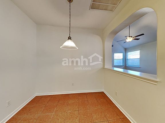 4th image of 9245 Clearwood Landing Blvd