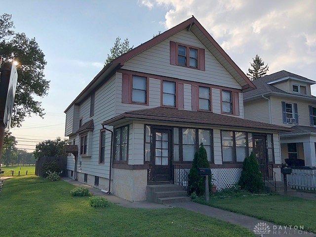 1st image of 849 Saint Nicholas Ave