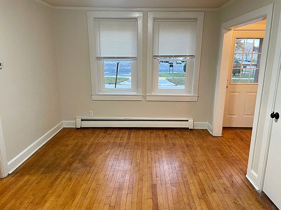 3rd image of 700 Pine St #226