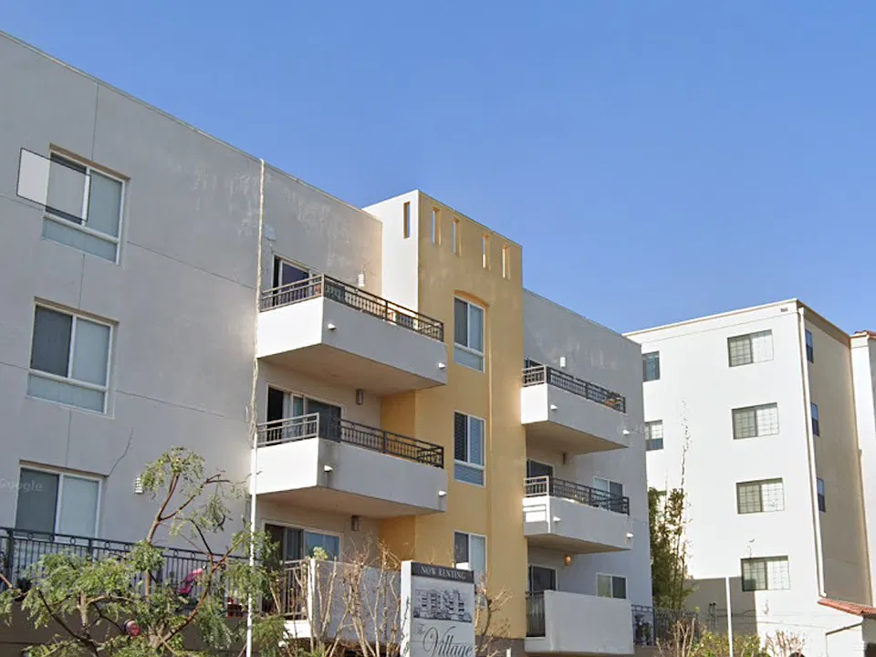 The Village Apts...Gorgeous Luxury Apartments! CALL NOW!