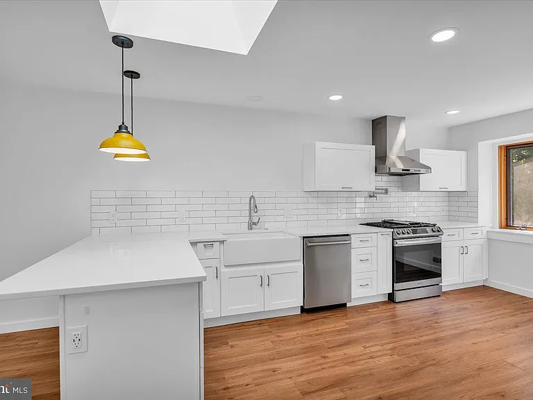 26 Forest Hill Dr — Photo 7