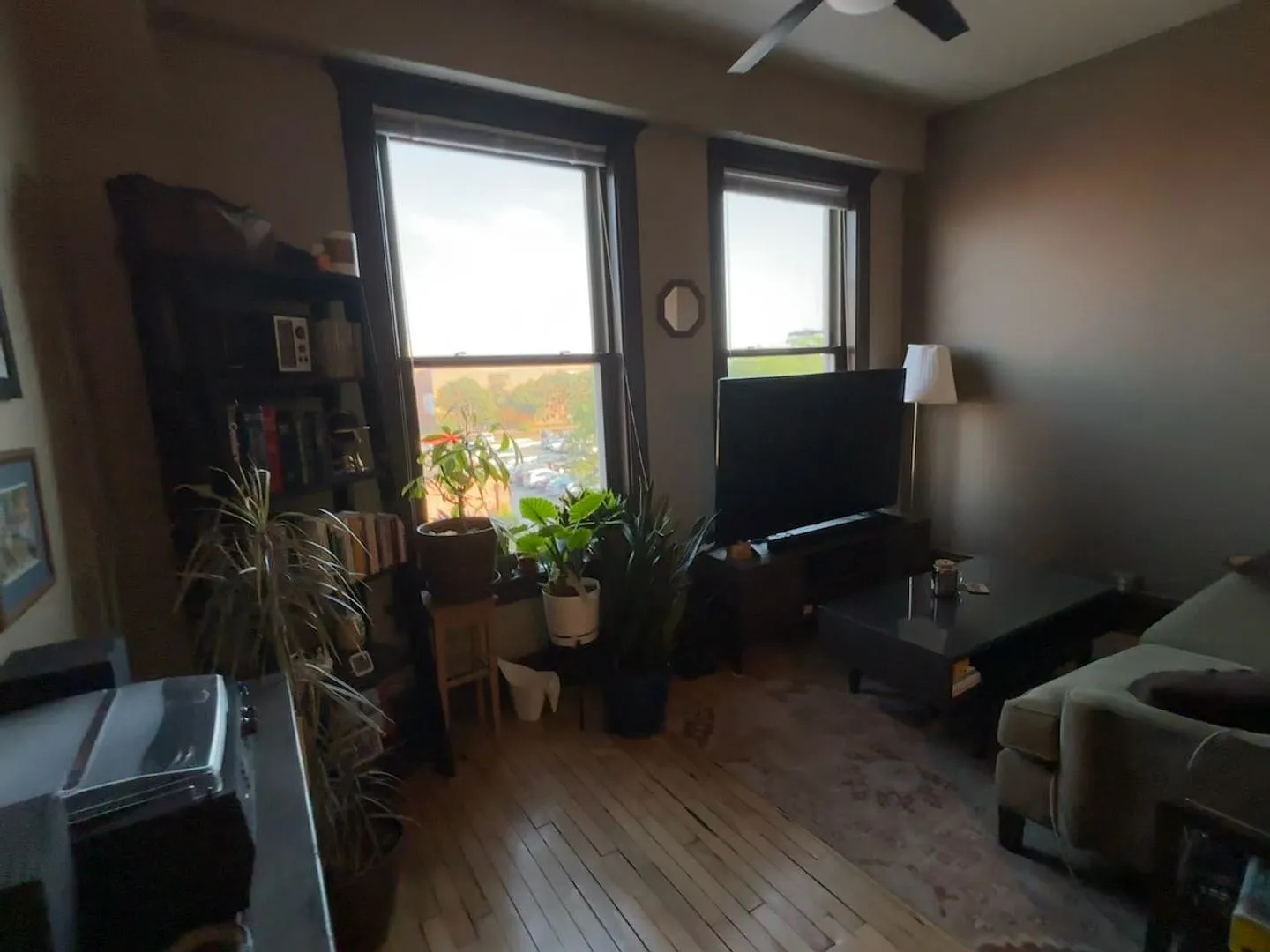 Platten Place Apartments — Photo 3