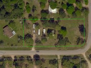 19410 Hickory Ln, Magnolia, TX 77355