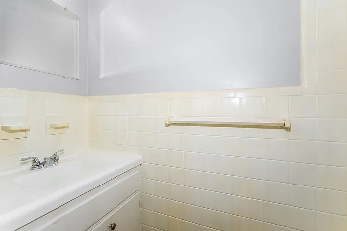 2118 Cadden Rd — Photo 9