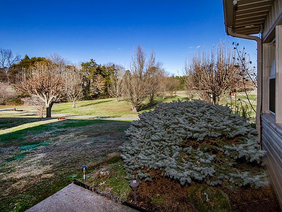 5th image of 7802 Creed Way #10