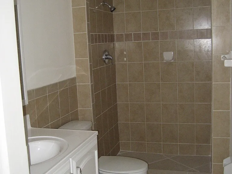 480 NW 20th St #1110 — Photo 18