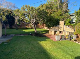 181 E 19th St, Costa Mesa, CA 92627