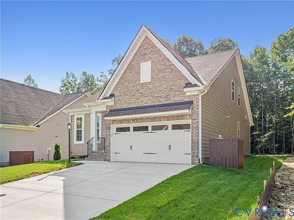 2nd image of 8805 Terroir Ln