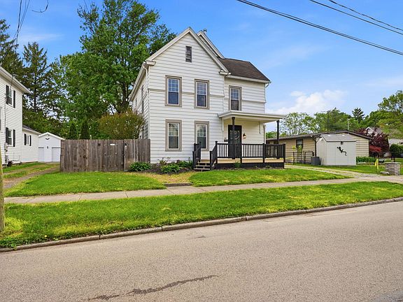 3rd image of 89 Blymer St