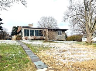 202 Morgan Rd, Syracuse, NY 13219