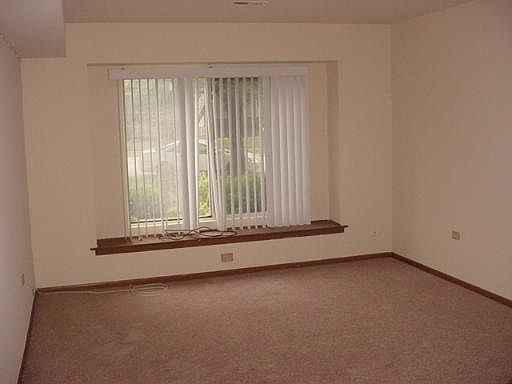 3rd image of 15 Fernwood Dr #E