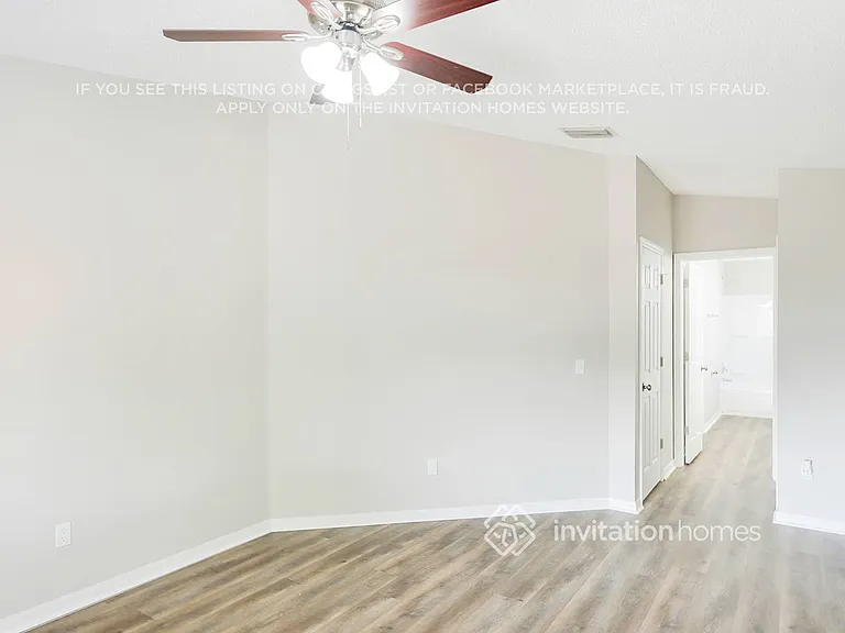 13405 Prestwick Dr — Photo 16