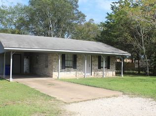 127 Sowescor St, Crockett, TX 75835
