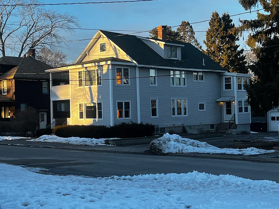 53 Aspen Ave