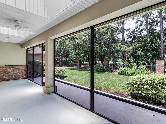 5th image of 13817 Silkvine Ln