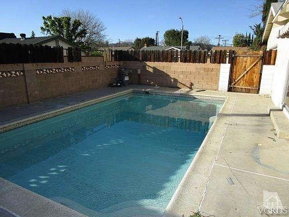 4th image of 22800 Marlin Pl
