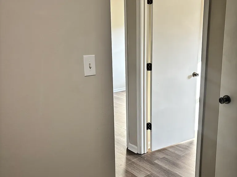 4825 Bay Winds Ct — Photo 9