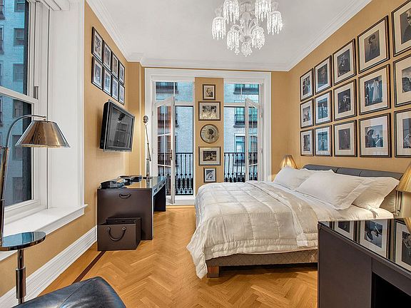 2nd image of 1 Central Park S #1202