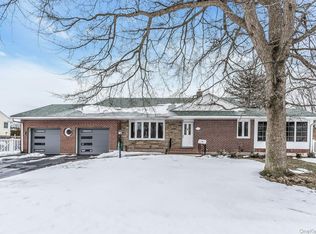 56 Dowsing Place, Amityville, NY 11701