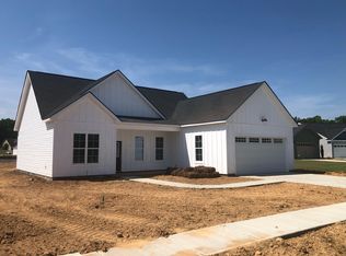 46 Orchard Cir, Edgefield, SC 29824