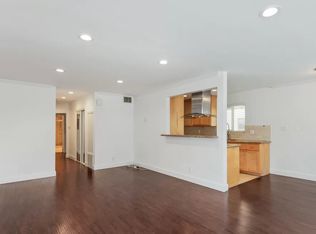 8734 Charleville Blvd #304, Beverly Hills, CA 90211