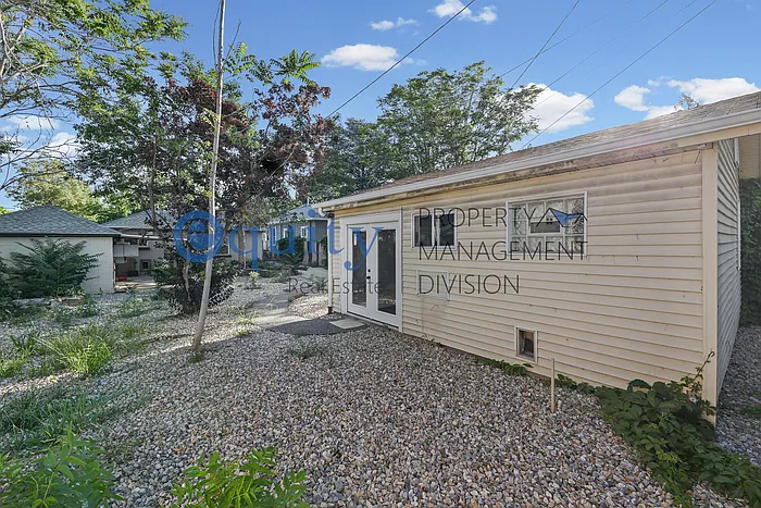 852 E Roosevelt Ave #B — Photo 12