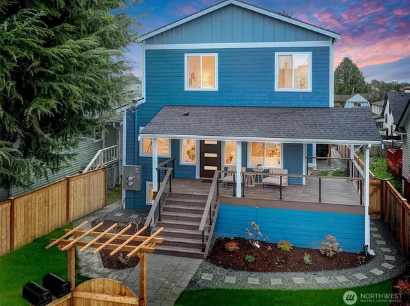 7008 Linden Avenue N, Seattle, WA 98103