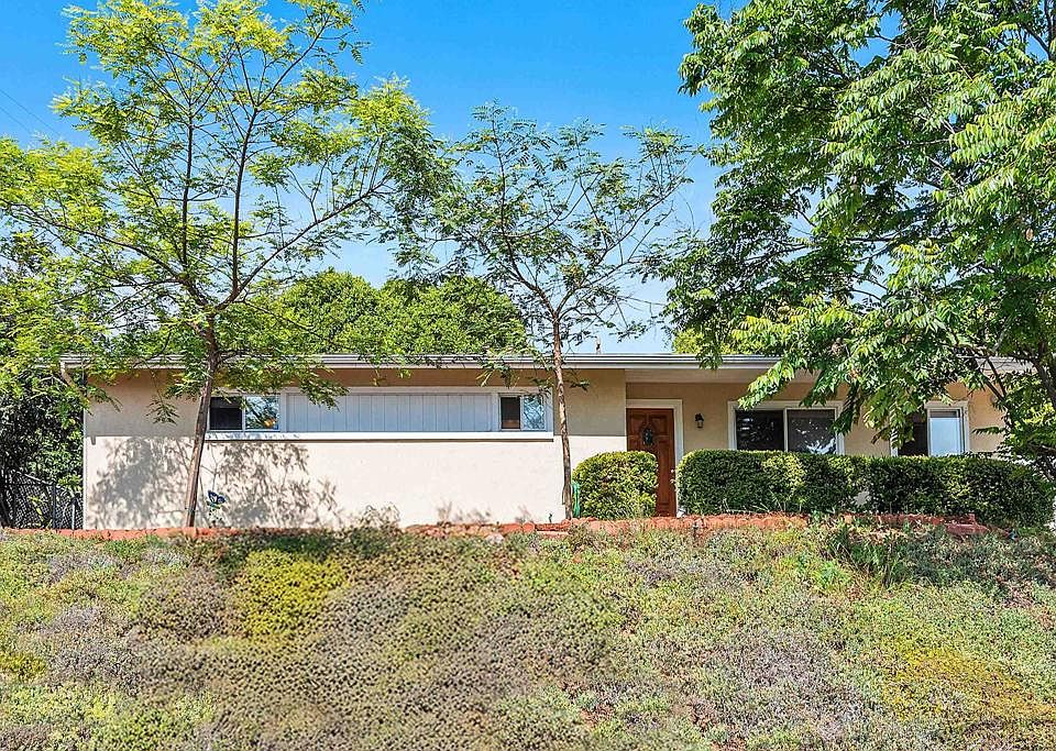 1st image of 1037 Lonsdale Dr