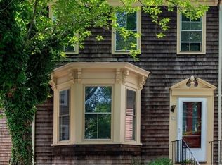 24 Foster St, Cambridge, MA 02138