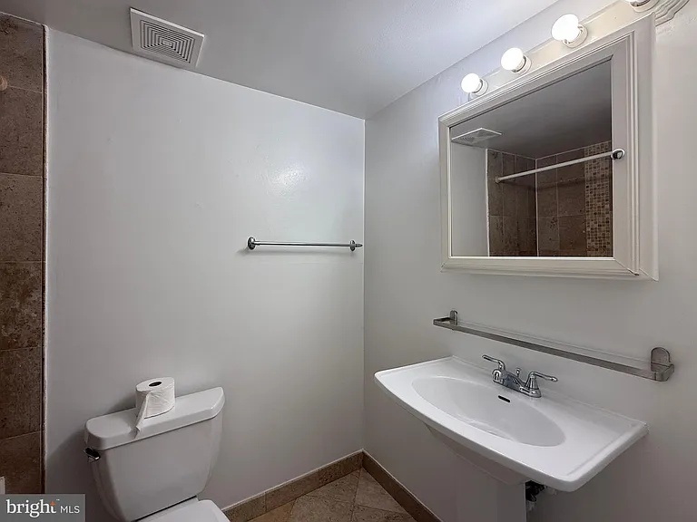 12204 Braxfield Ct #235 — Photo 19