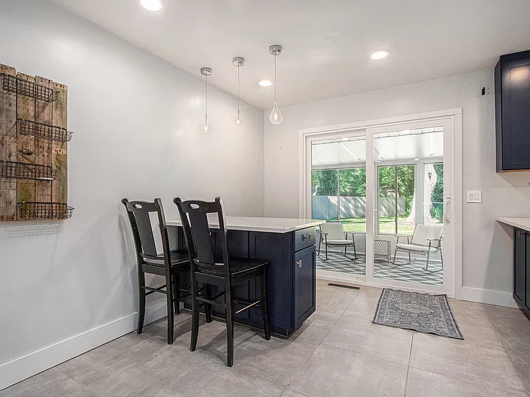 3365 Circle Dr — Photo 11