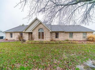4108 Patricia Dr, Jeffersonville, IN 47130