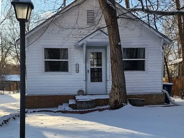 1254 Illinois St, Sheridan, WY 82801