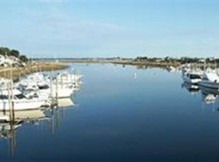 36 Whites Ferry Lndg, Marshfield, MA 02050