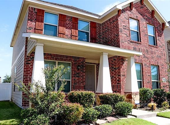 2nd image of 1013 Holly Anne Ln
