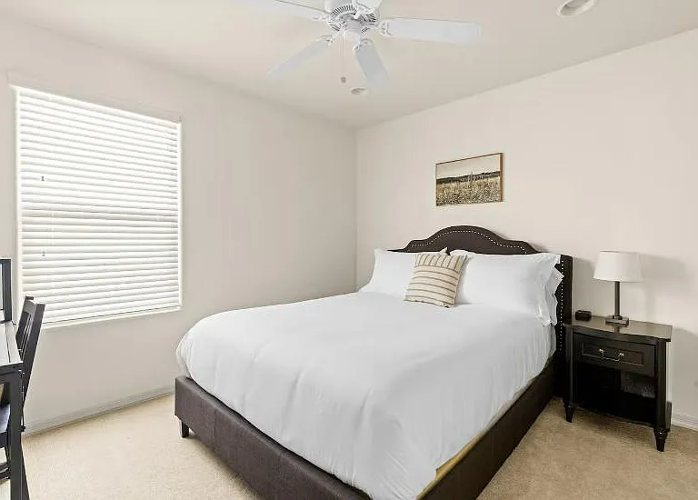 2437 E Alta Vista Rd — Photo 47