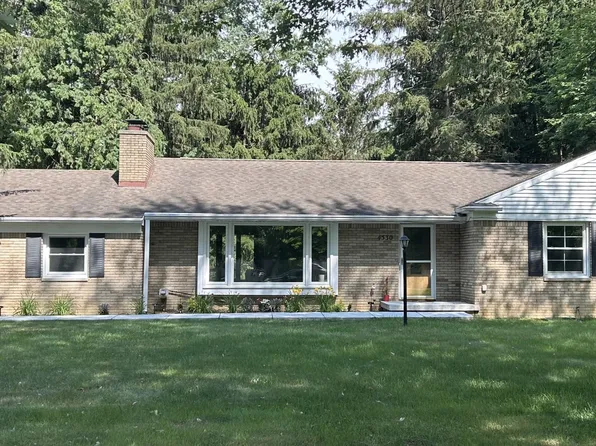 4530 Dobie Rd, Okemos, MI 48864