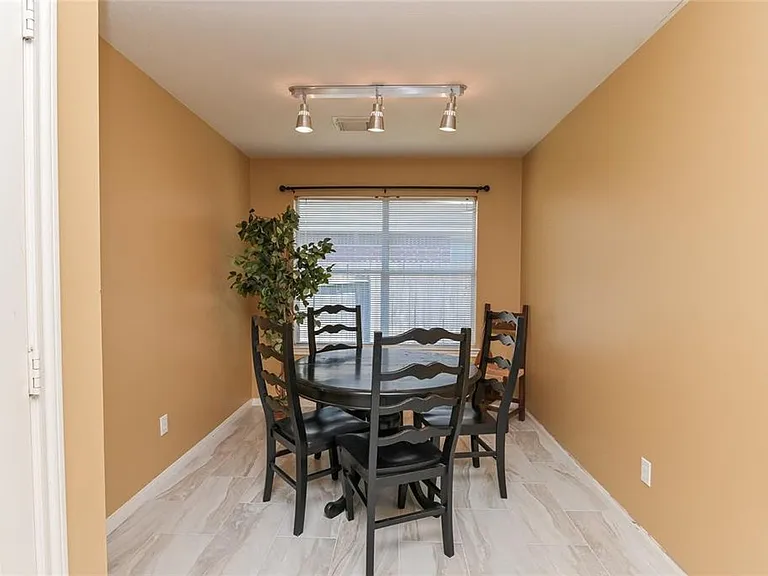 18446 S Wimbledon Dr — Photo 18