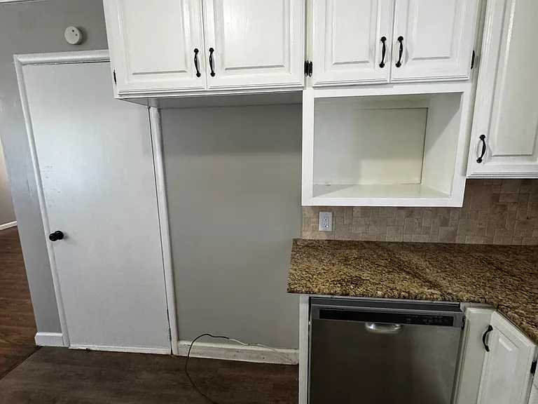 319 S 80th East Ave — Photo 13