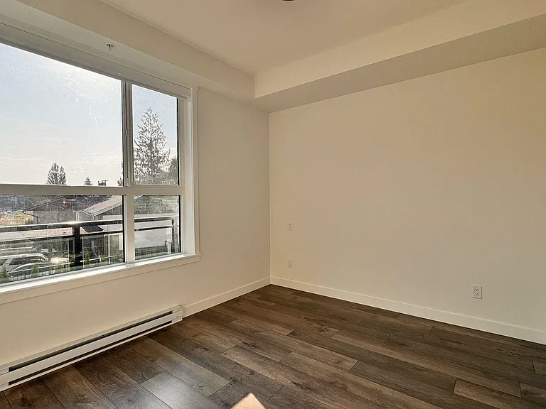 5504 Brydon Cres #214 — Photo 4